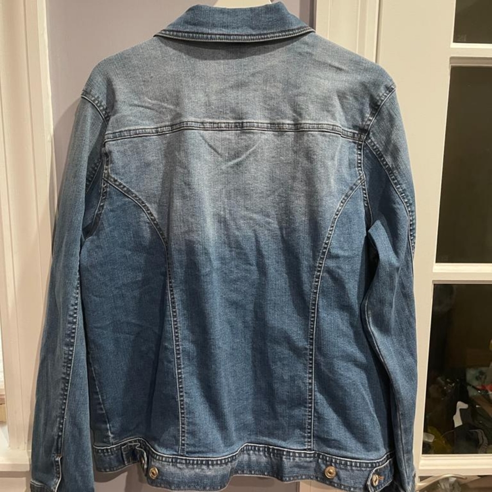 Nwot! Denim Button Down Collared Jacket - image 6
